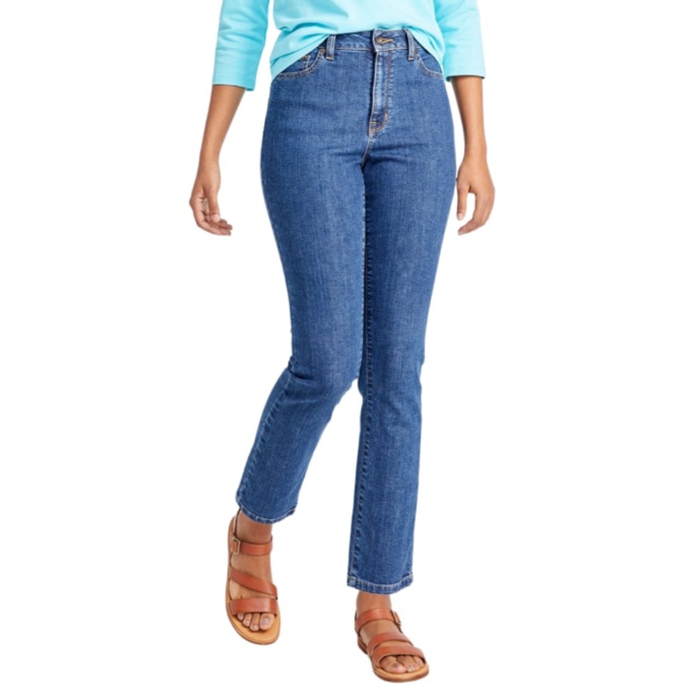 L.L. Bean High-Rise Classic Fit Straight Leg Women’s Jeans - Size: 8 Regular